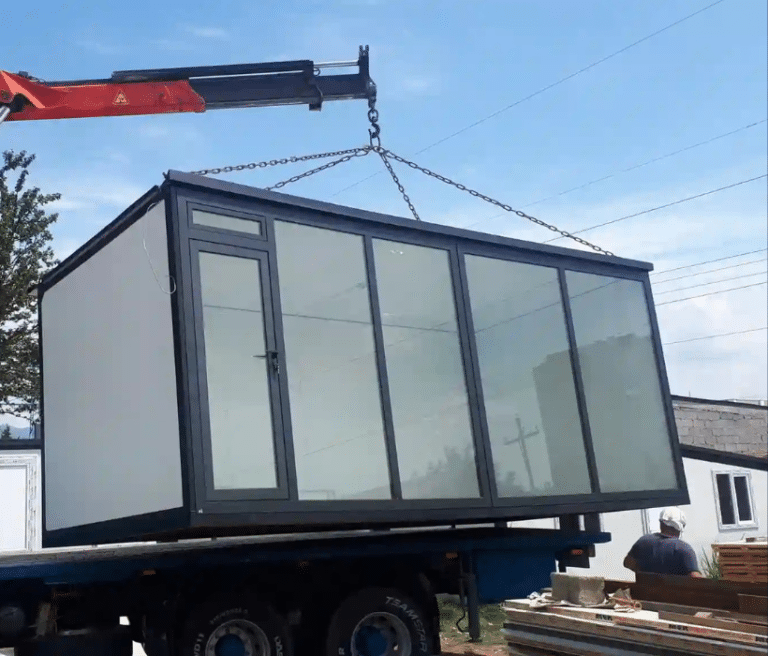 Vitrajuli-Konteineri