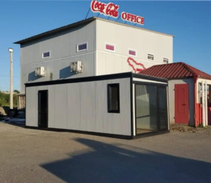 საოფისე კონტეინერი Coca-Cola - ს ქარხანასთან