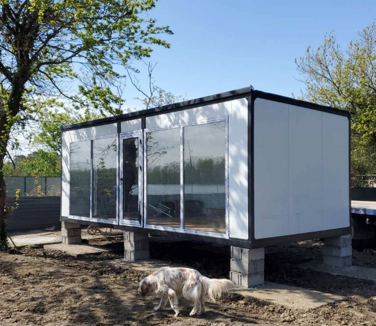 5a9956ae-0f1b-404c-a3d3-967659b8e0a9 (1)